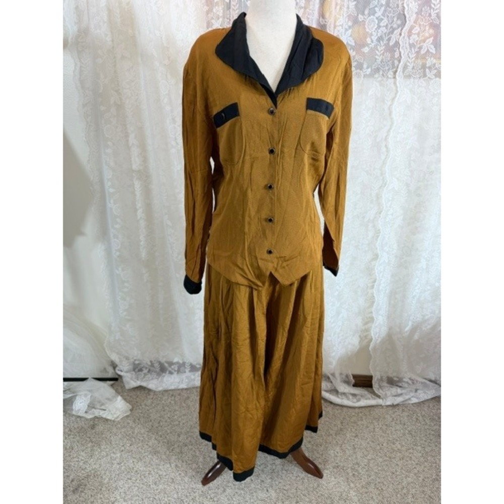 Vintage Componix Mustard Ochre Two-Piece Culottes Set Size 8 Made in USA